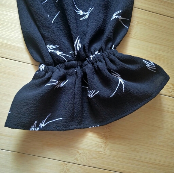 -NWT- Michael Kors Ruffled Off The Shoulder Dress - Picture 5 of 16